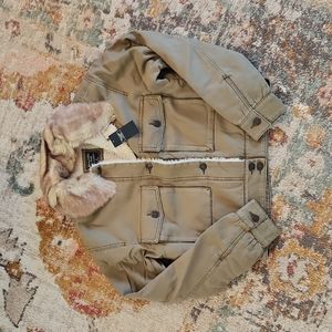 A&F sherpa faux fur lined utility jacket